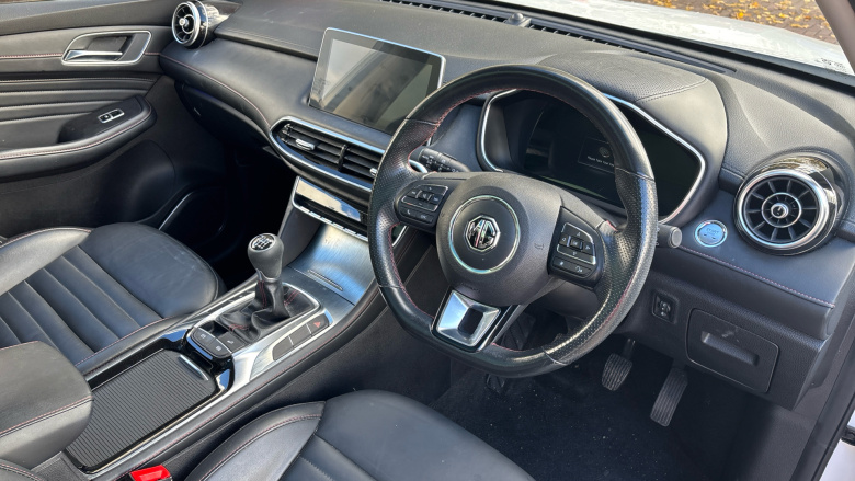 MG Hs 1.5 T-GDI Exclusive 5dr Petrol Hatchback